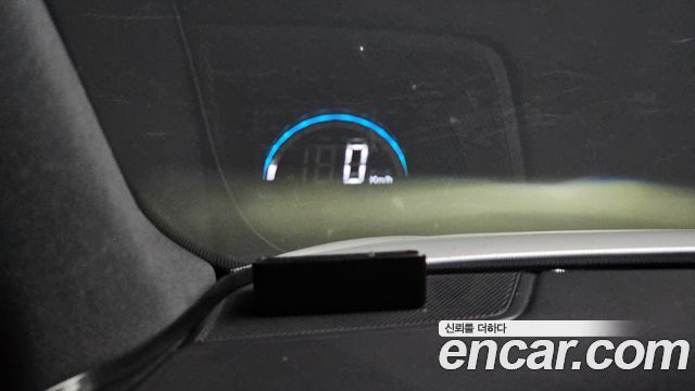 Porsche Cayenne 2019 — photo 23