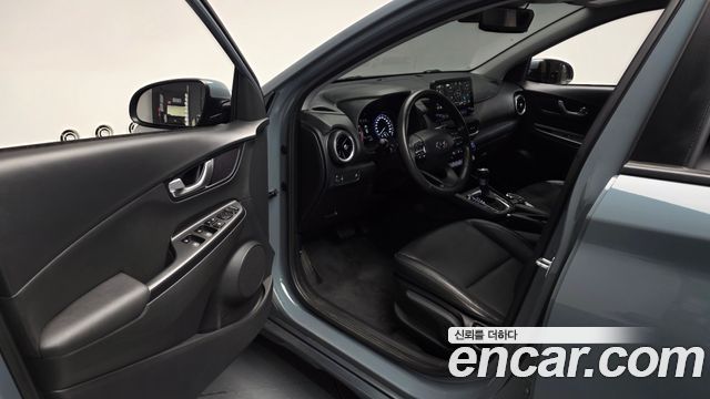 Hyundai Kona 2023 — photo 13