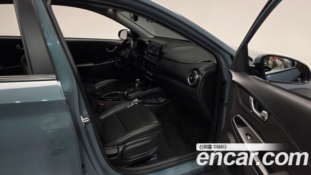 Hyundai Kona 2023 — photo 17