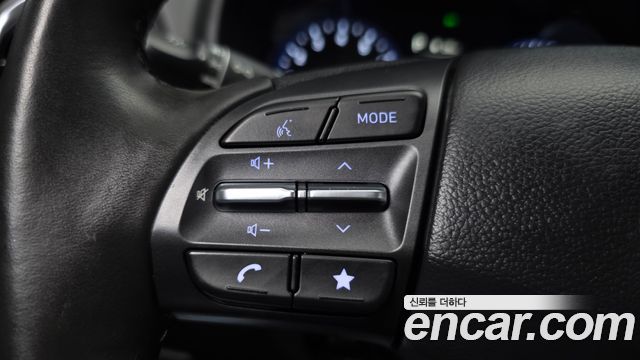 Hyundai Kona 2023 — photo 29