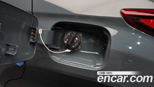 Hyundai Kona 2023 — photo 34