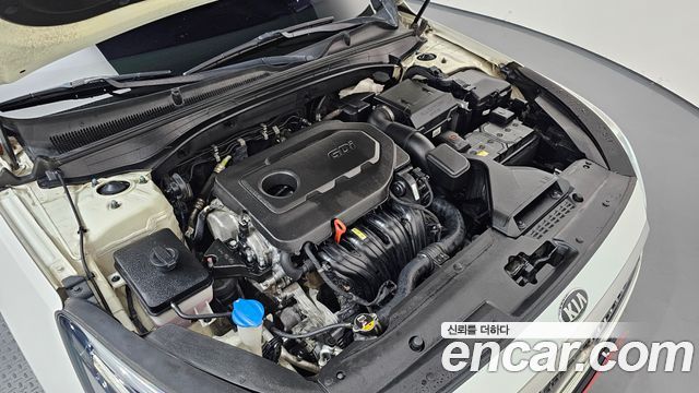Kia K7 2016 — photo 6