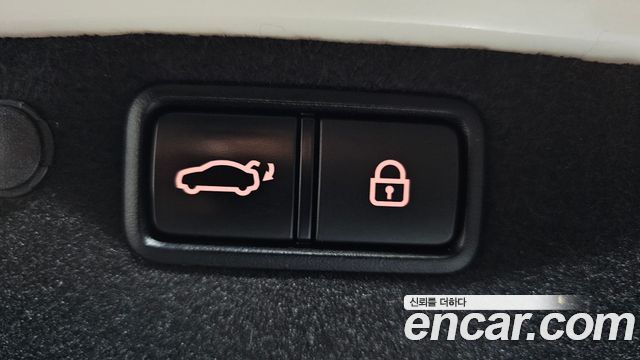 Kia K7 2016 — photo 23