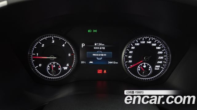 Hyundai Santafe 2022 — photo 8