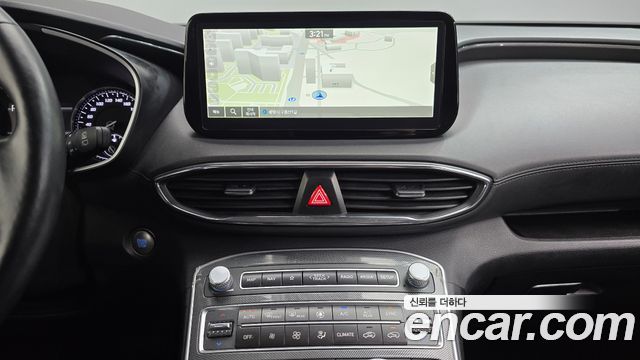 Hyundai Santafe 2022 — photo 12