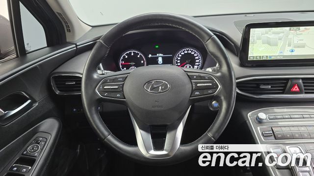 Hyundai Santafe 2022 — photo 13