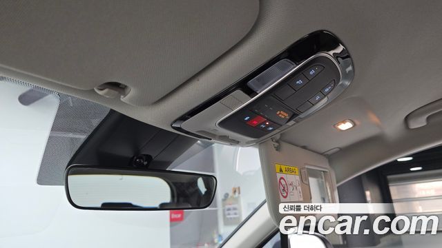 Hyundai Santafe 2022 — photo 18