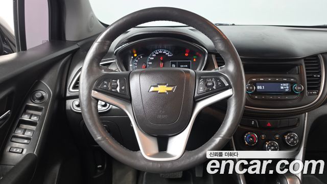 Chevrolet Korea Trax 2021 — photo 18