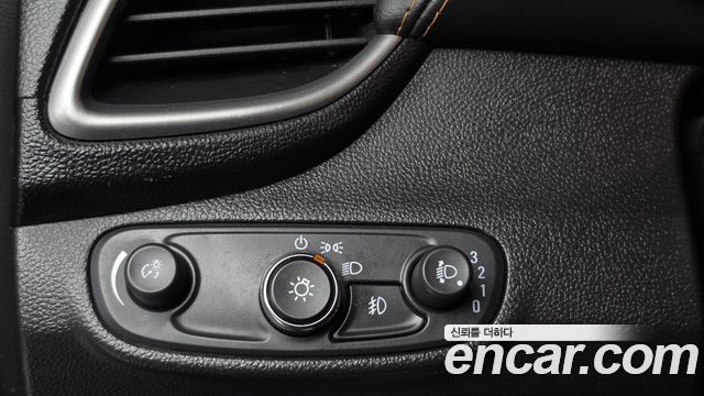 Chevrolet Korea Trax 2021 — photo 24