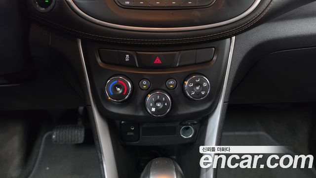 Chevrolet Korea Trax 2021 — photo 29