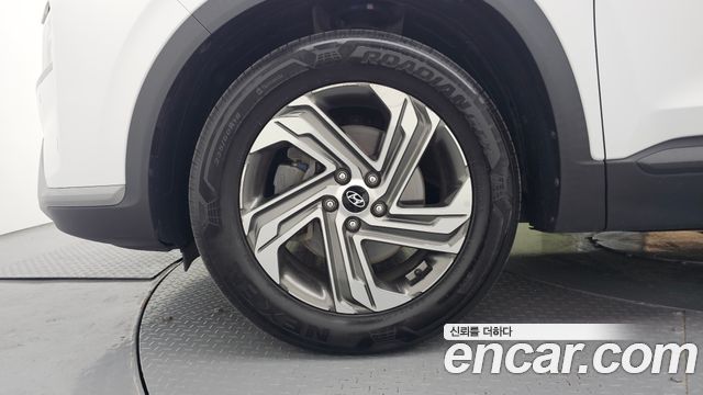 Hyundai Santafe 2022 — photo 5