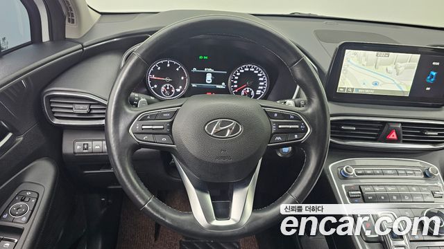 Hyundai Santafe 2022 — photo 12