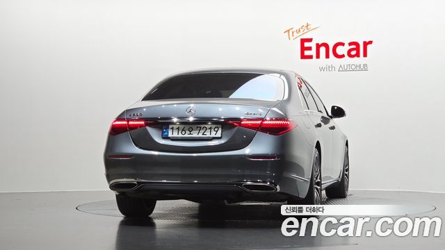 Mercedes-Benz S-Class 2022 — photo 4