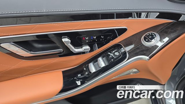 Mercedes-Benz S-Class 2022 — photo 24