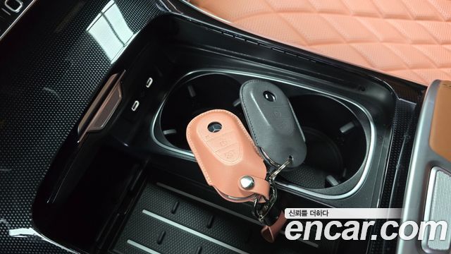 Mercedes-Benz S-Class 2022 — photo 26