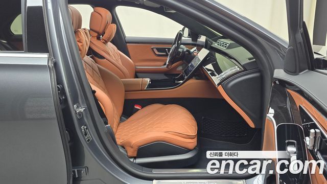 Mercedes-Benz S-Class 2022 — photo 16