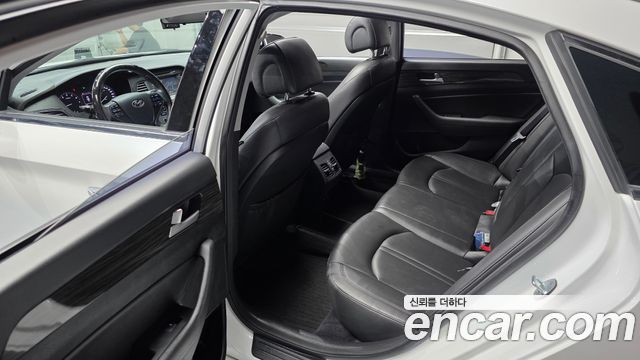 Hyundai Sonata 2015 — photo 26