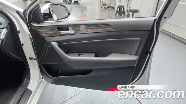Hyundai Sonata 2015 — photo 15