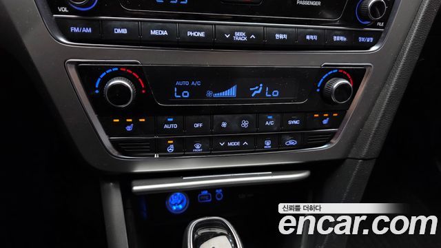 Hyundai Sonata 2015 — photo 32