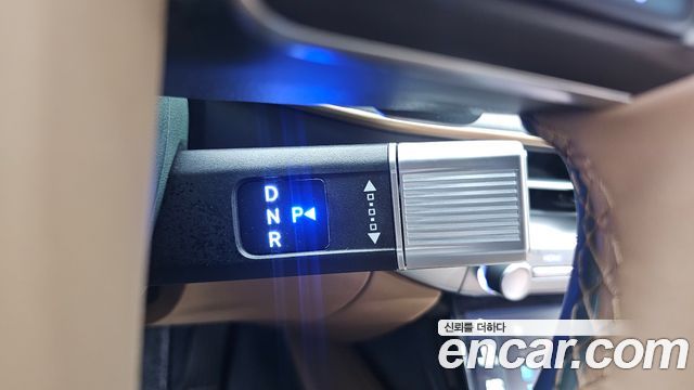 Hyundai Grandeur 2025 — photo 9