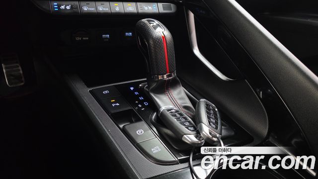 Hyundai AVANTE 2023 — photo 12