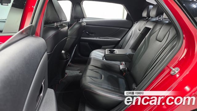 Hyundai AVANTE 2023 — photo 17