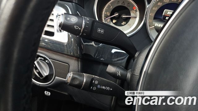 Mercedes-Benz CLS-Class 2016 — photo 31