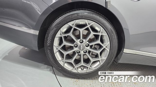 Genesis G80 2021 — photo 5