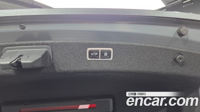 Genesis G80 2021 — photo 23