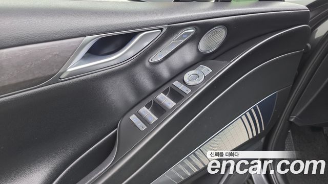 Genesis G80 2021 — photo 26