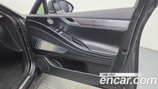 Genesis G80 2021 — photo 14