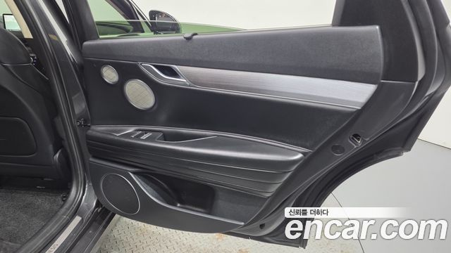 Genesis G80 2021 — photo 15