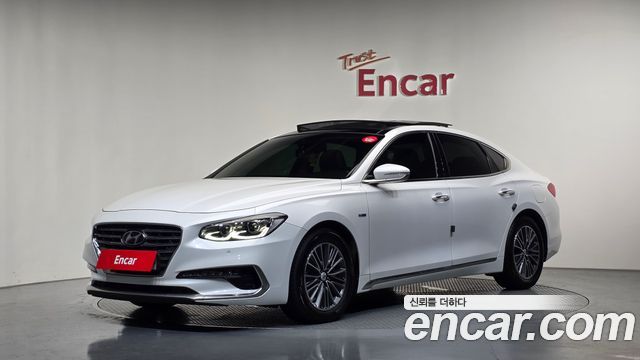 Hyundai Grandeur 2018 — photo 1