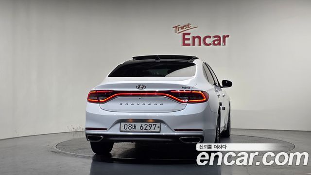 Hyundai Grandeur 2018 — photo 4