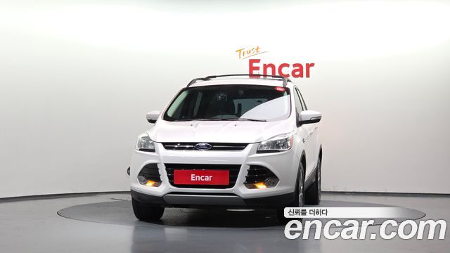 Ford Escape 2013 — photo 3