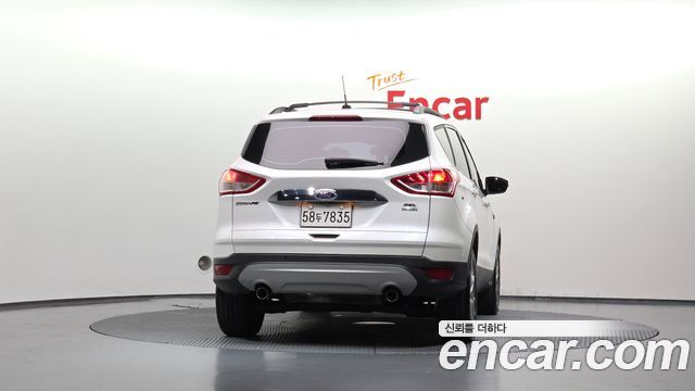 Ford Escape 2013 — photo 4