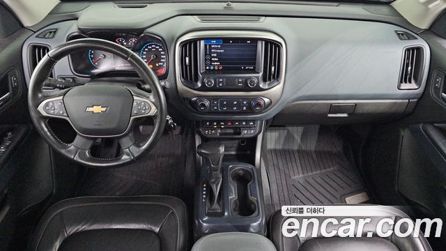 Chevrolet Korea Colorado 2021 — photo 10