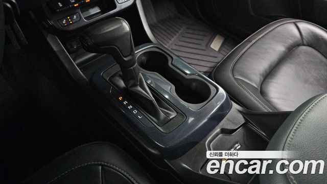 Chevrolet Korea Colorado 2021 — photo 12