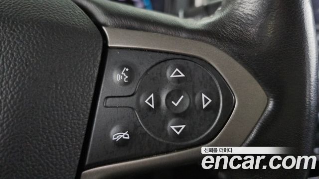 Chevrolet Korea Colorado 2021 — photo 28