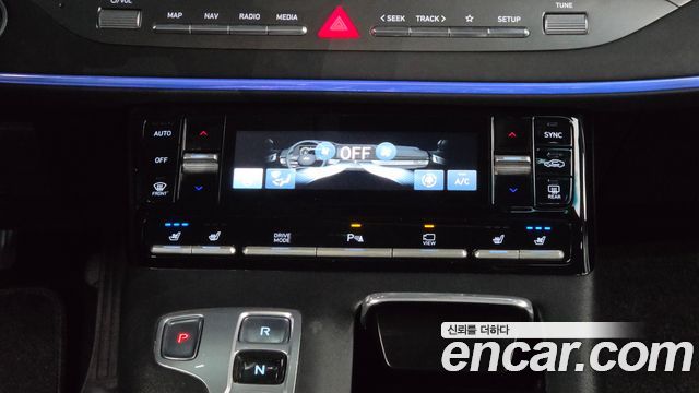 Hyundai Grandeur 2023 — photo 24
