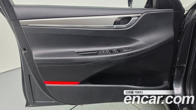 Hyundai Grandeur 2023 — photo 14