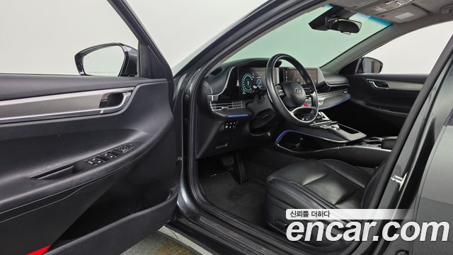 Hyundai Grandeur 2023 — photo 16