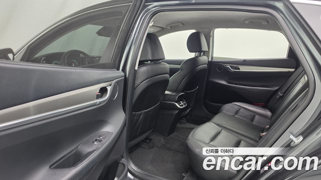 Hyundai Grandeur 2023 — photo 28
