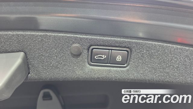 Hyundai Grandeur 2023 — photo 32