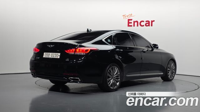 Genesis G80 2017 — photo 2