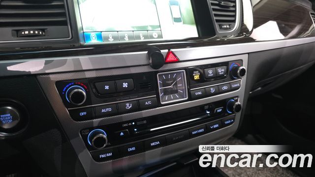 Genesis G80 2017 — photo 16