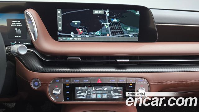 Genesis G90 2023 — photo 18