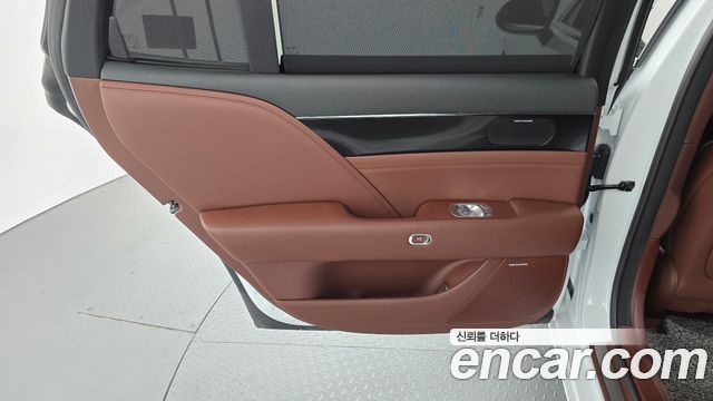 Genesis G90 2023 — photo 15