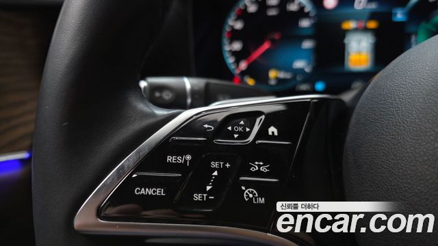 Mercedes-Benz E-Class 2022 — photo 26