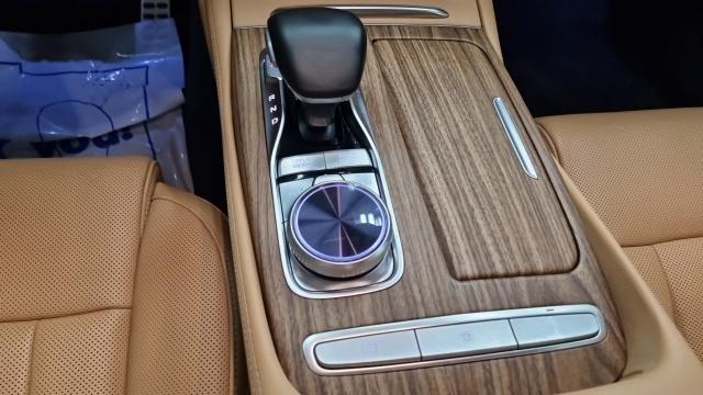 Kia K9 2023 — photo 9
